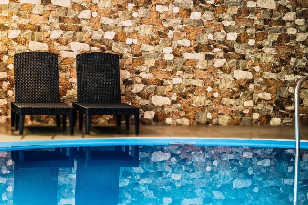 Interhotel America Писек Экстерьер фото